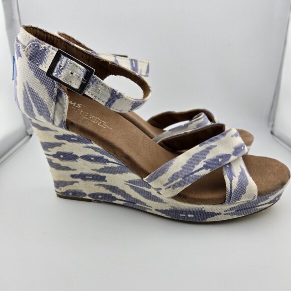 TOMS Blue Ikat Wedge Sandals | Size 8.5 | Strappy High Heels - Picture 3 of 10